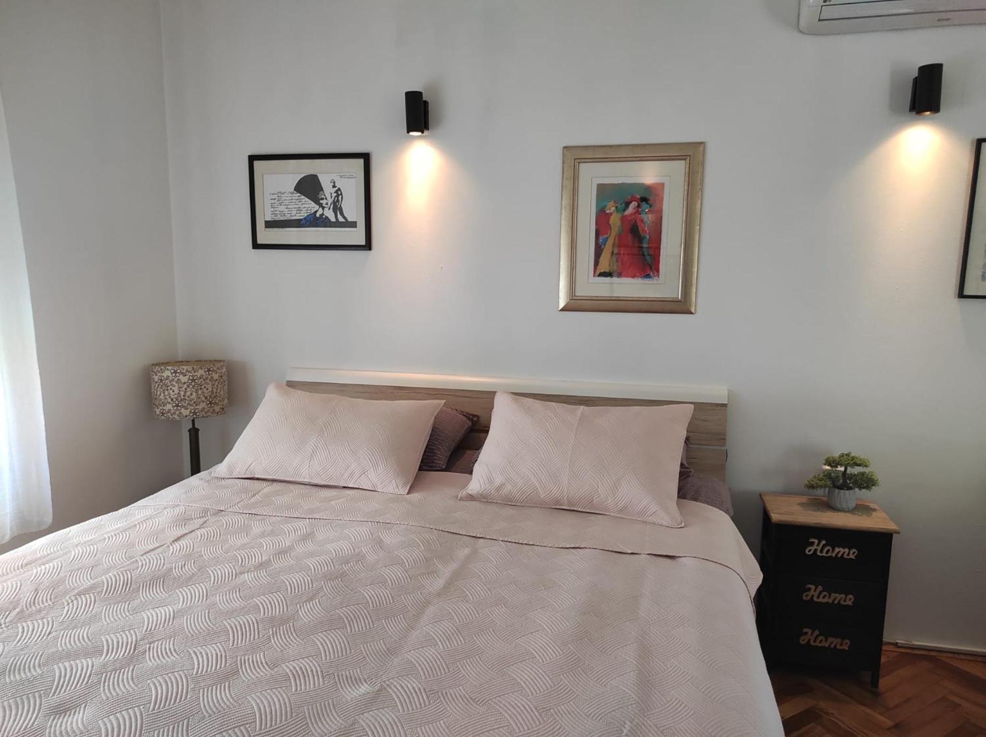 Zagreb,rebro,maksimir,centar Marko