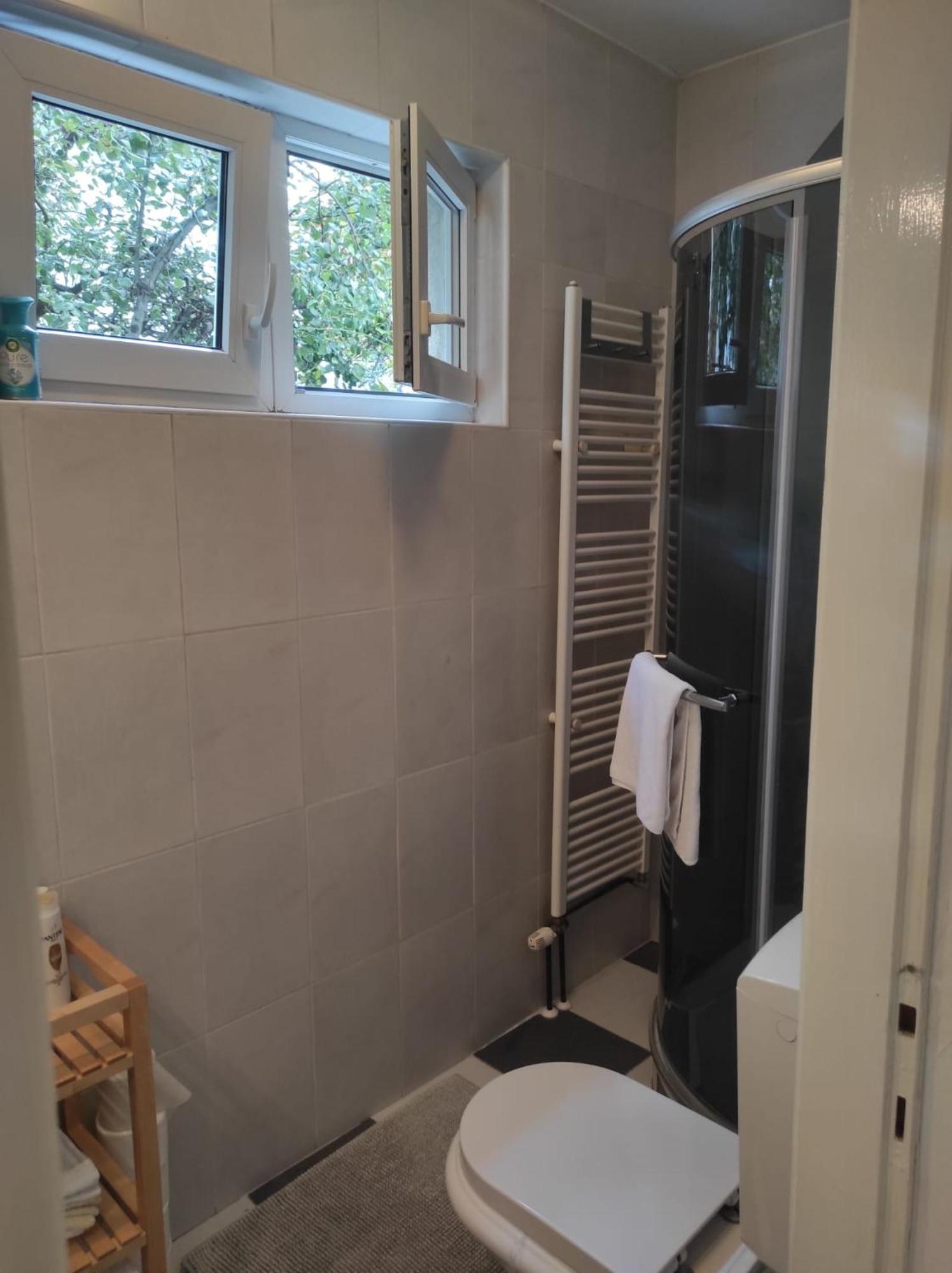 Zagreb,rebro,maksimir,centar Marko * Zagreb
